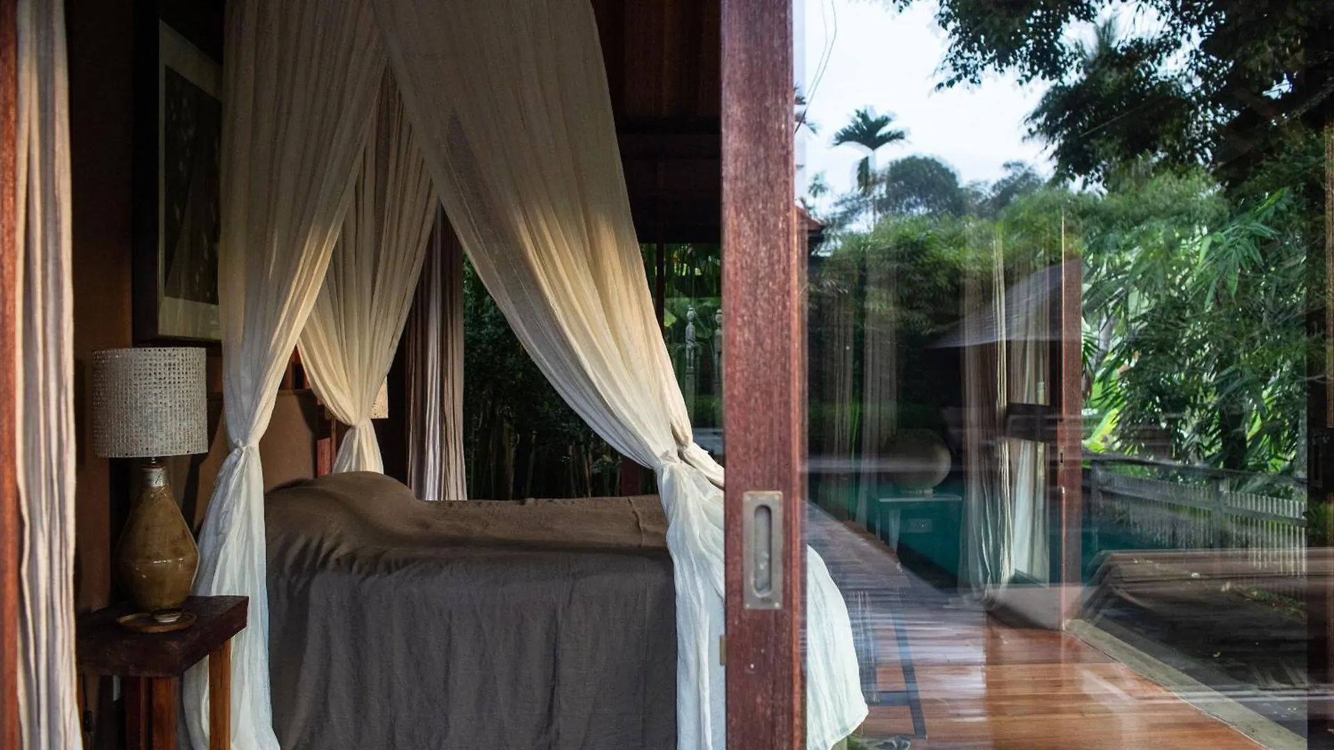 Villa Rumah Hujan Ubud  Indonesia
