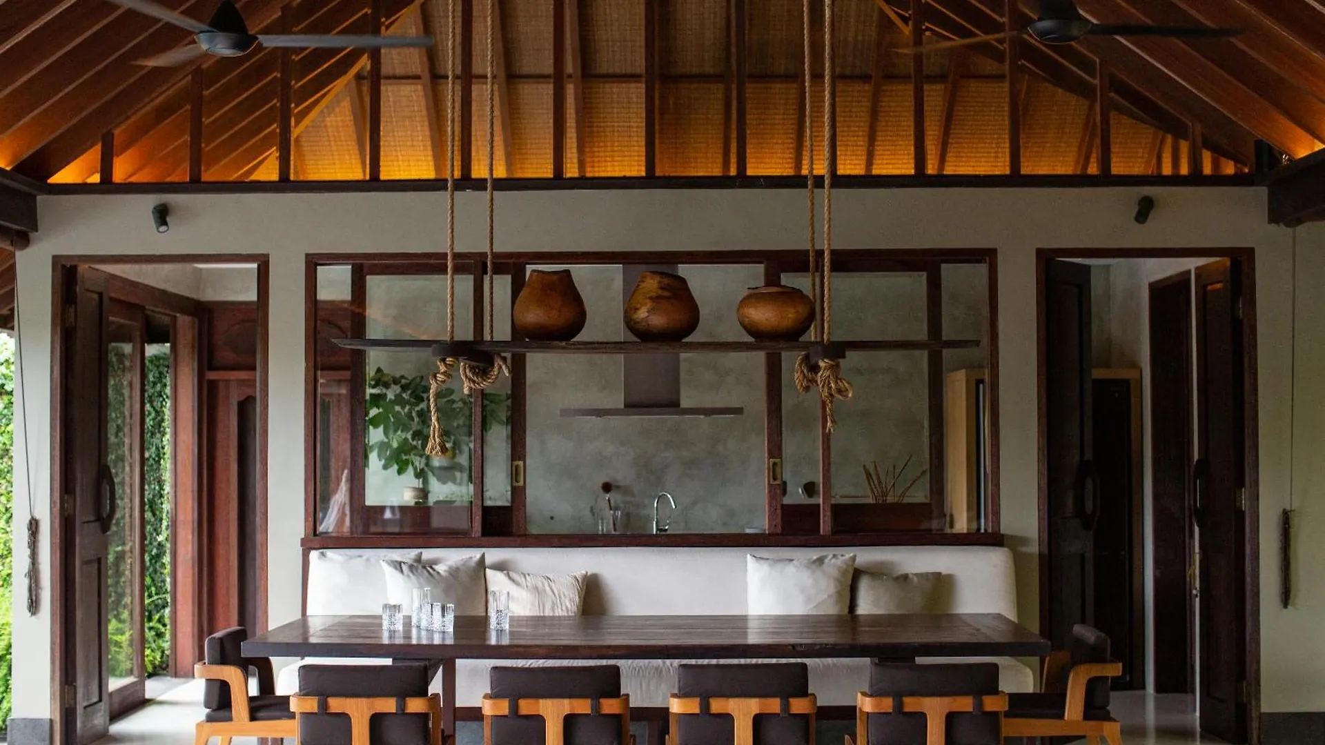 Rumah Hujan Убуд
